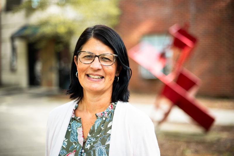 Shannon Bacot Headshot